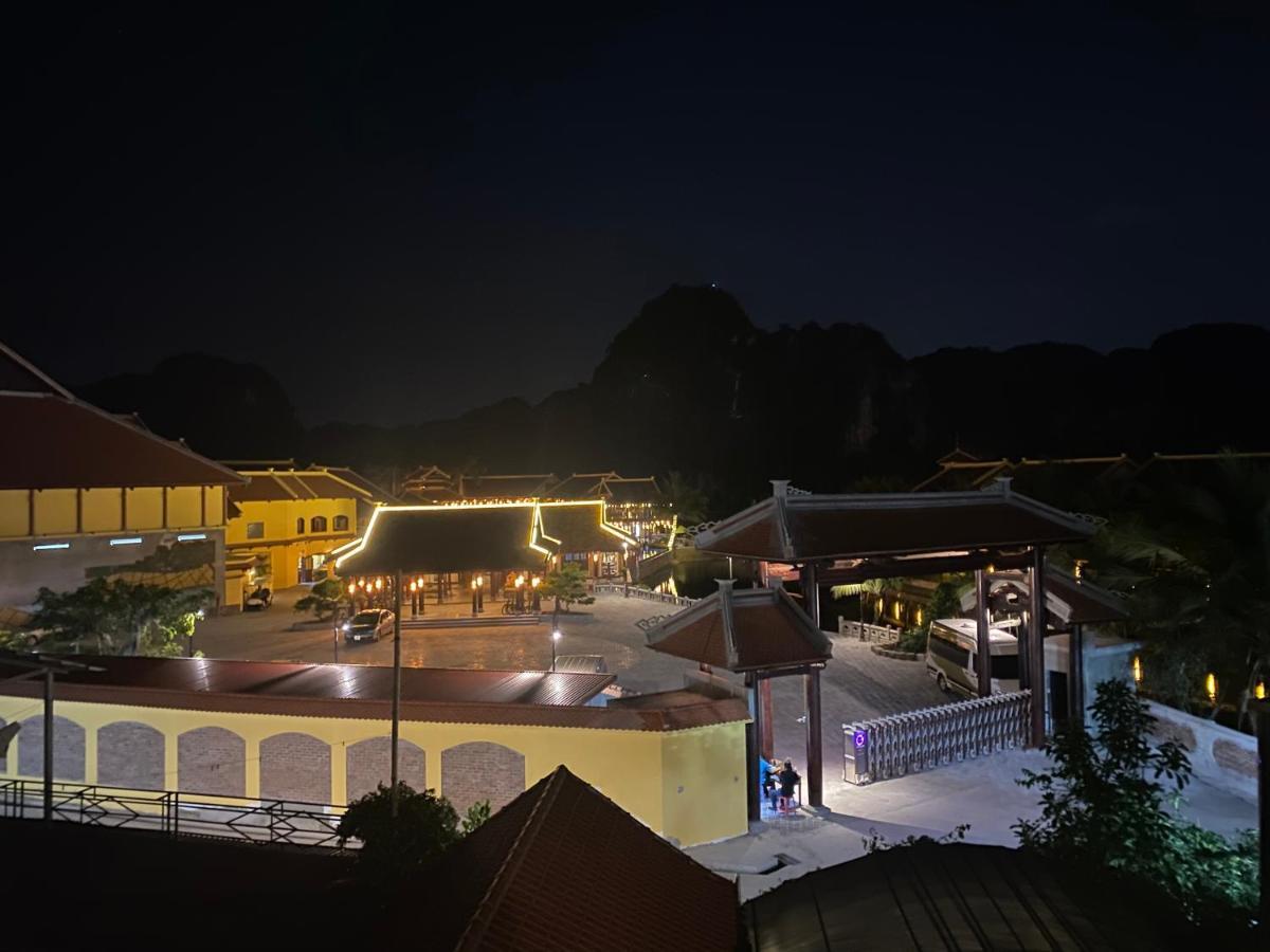 Ferienwohnung Tam Coc Elegance House Ninh Binh Exterior foto